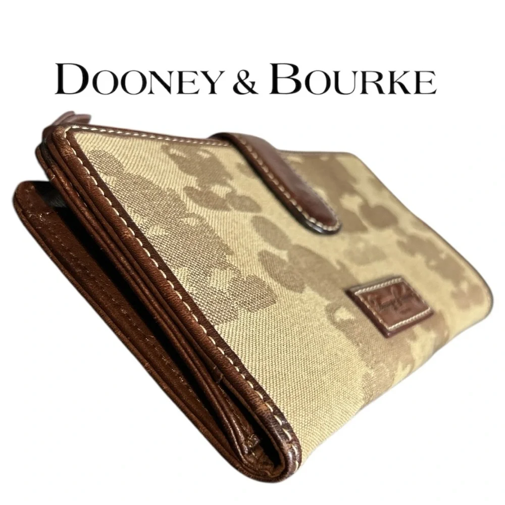 Dooney & Bourke Walt Disney World Mickey Mouse‎ Tonal Wallet
